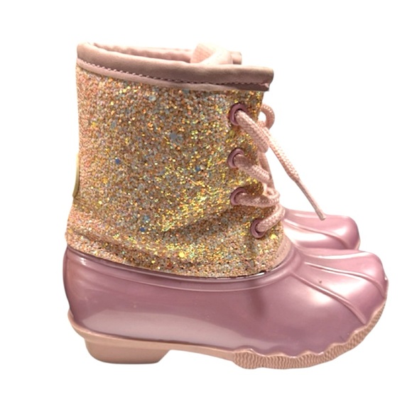 Adrienne Vittadini Bambini Boots - Picture 1 of 3